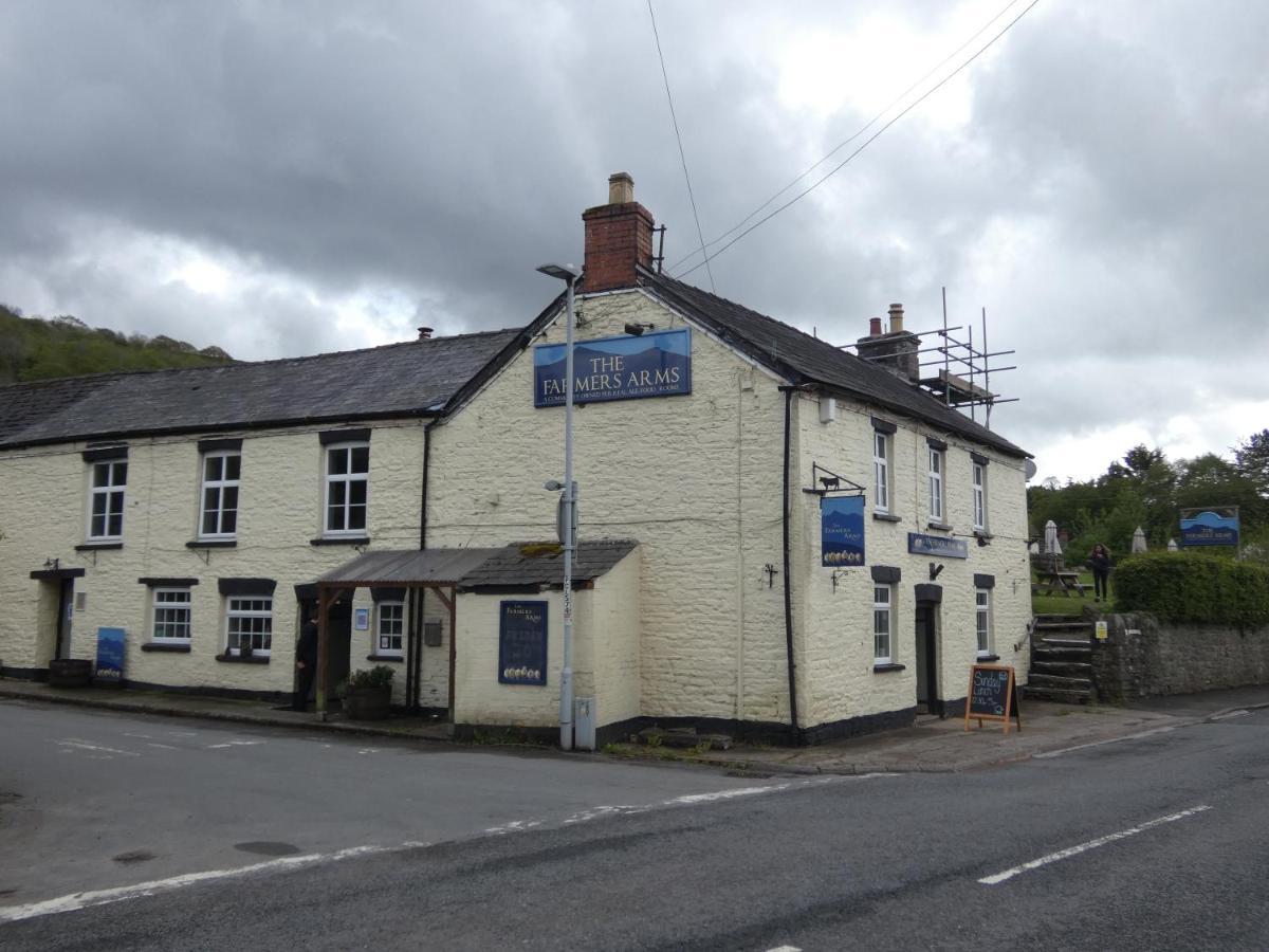 The Farmers Arms, Cwmdu Llanwddyn  Kültér fotó