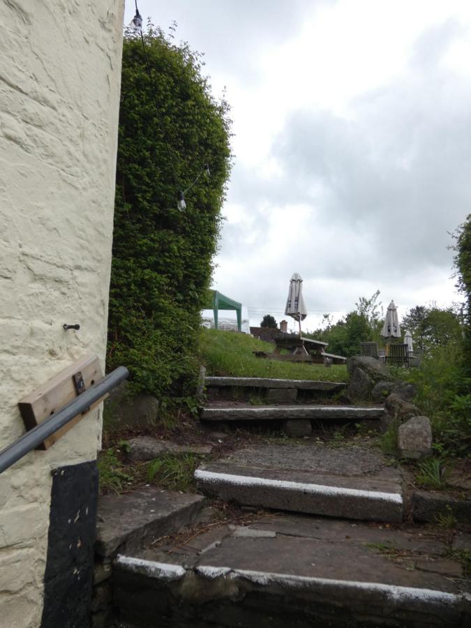 The Farmers Arms, Cwmdu Llanwddyn  Kültér fotó